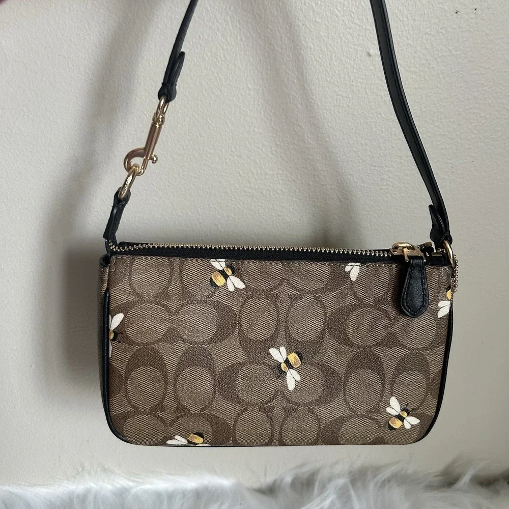 Coach Nolita 19 Signature Canvas Honey Bee Print Wristlet Brown Black Bag - Picture 2 of 9